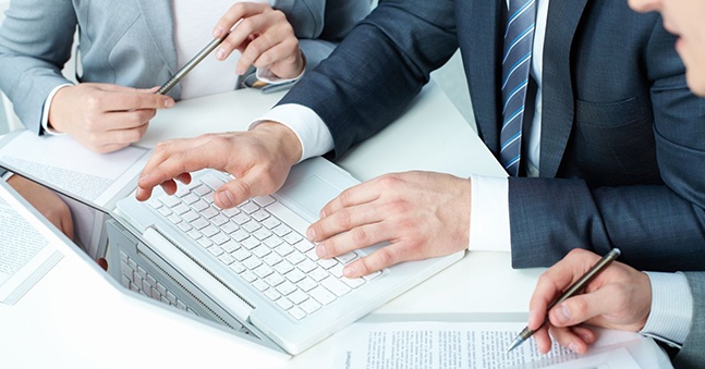 組建多專業(yè)的客戶服務團隊